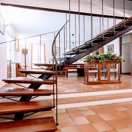 Villa Vallocchia - Sleeps 18 Exclusive Poolgrounds 4 Villa Borgiano (Perugia)