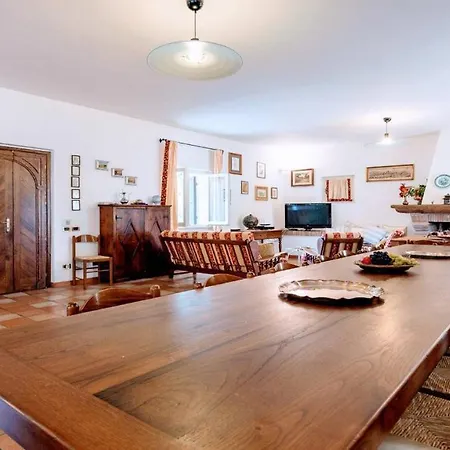 فيلة Villa Vallocchia - Sleeps 18 Exclusive Poolgrounds 4 *