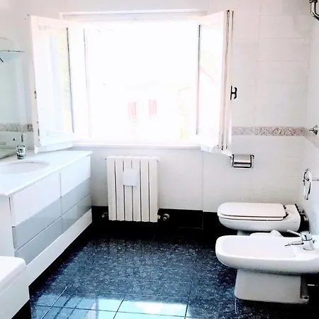 Villa Villa Vallocchia - Sleeps 18 Exclusive Poolgrounds 4