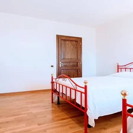 Villa Vallocchia - Sleeps 18 Exclusive Poolgrounds 4 Villa Borgiano (Perugia)